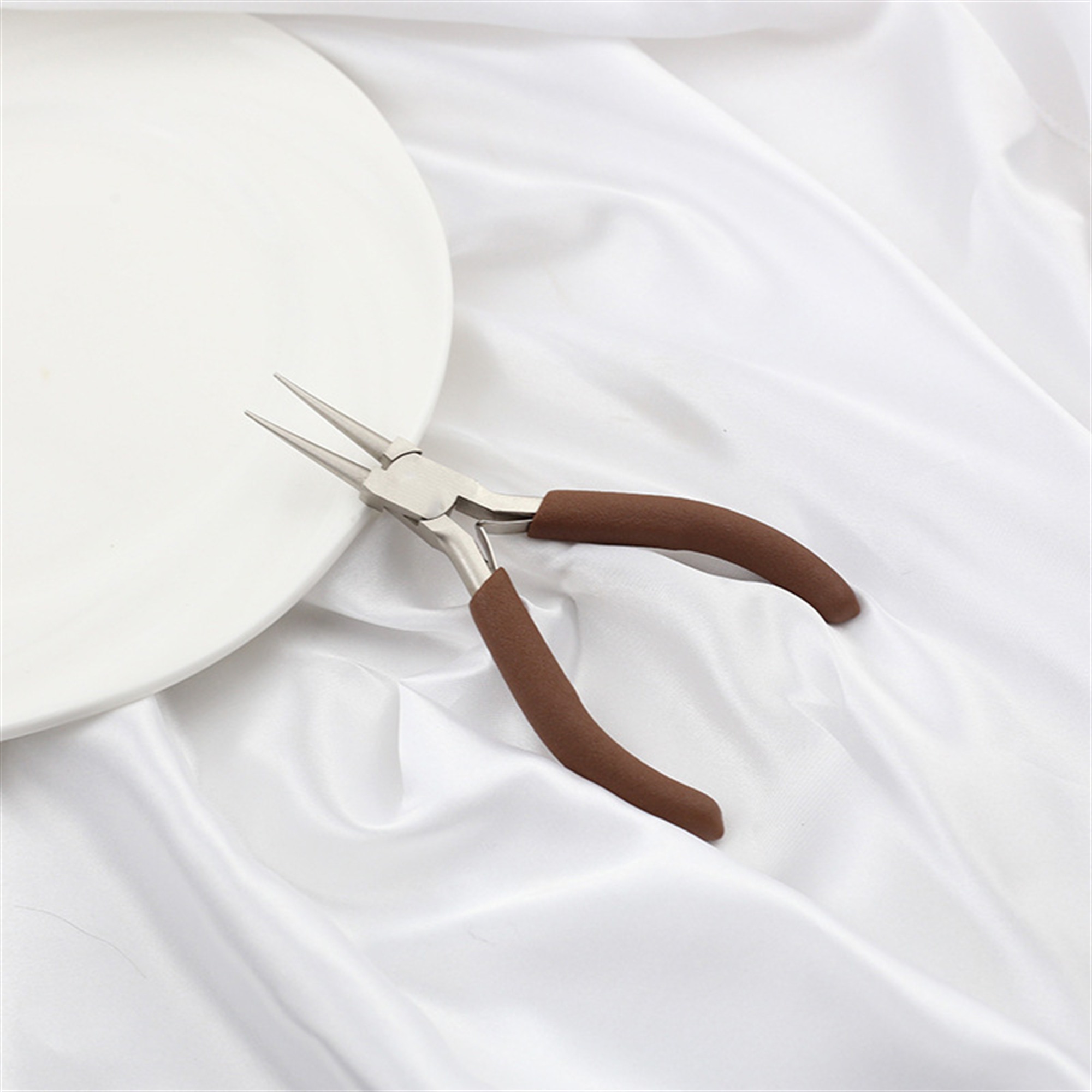 Round Nose Pliers Round Nose Pliers for jewelry making