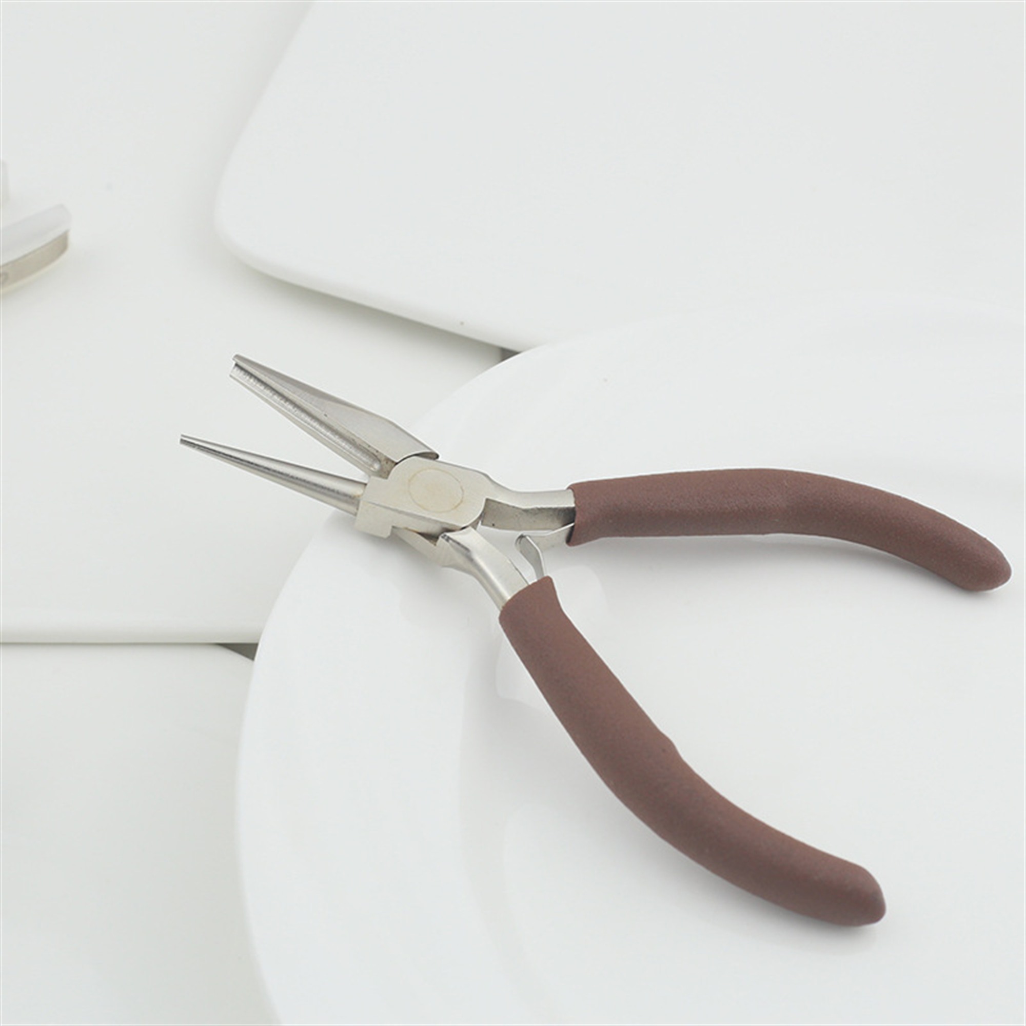 Wire Looping Pliers Wire Looping Pliers for jewelry making