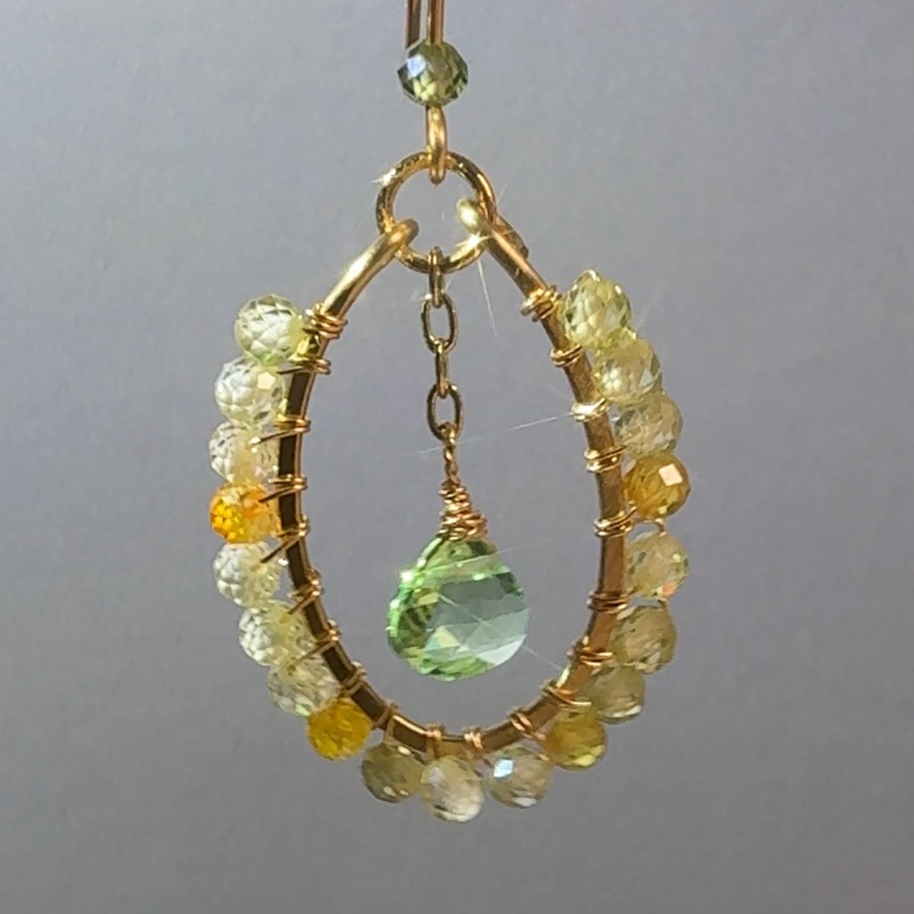 Gold Wire Kite Peridot Earrings Gold Wire Kite Peridot Earrings — handcrafted wire-wrapped gemstone jewelry, main photo