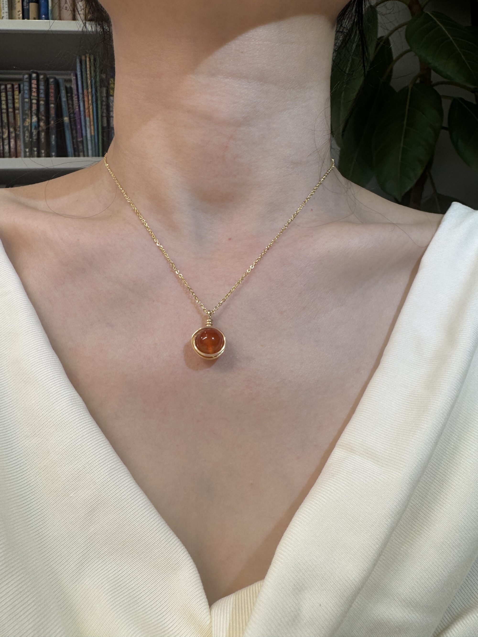 Tiger's Eye and Red Agate Round Pendant Necklace